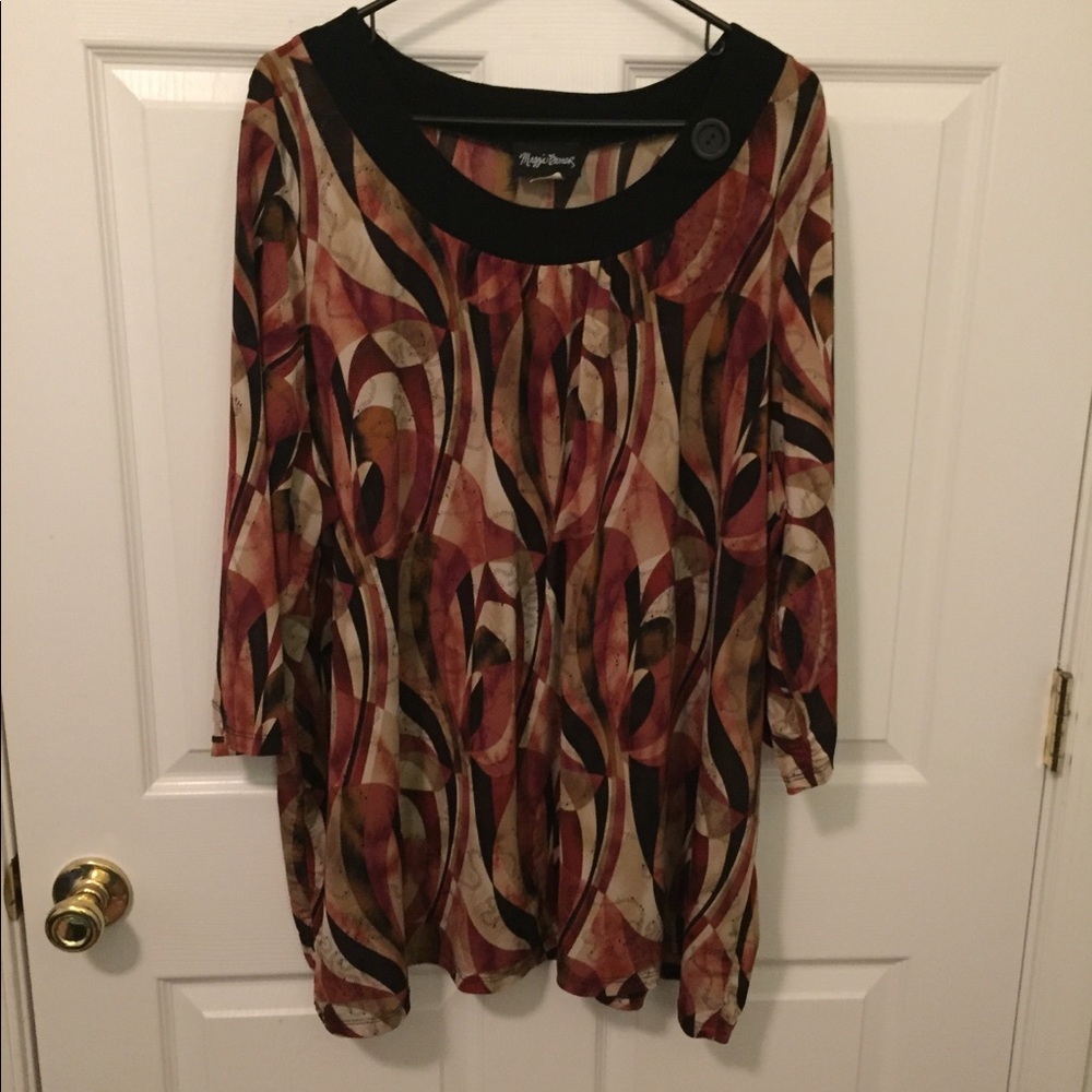Women’s 3/4 sleeve top